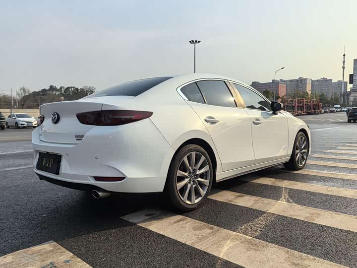 Фото 8 - Mazda 3 (Axela)