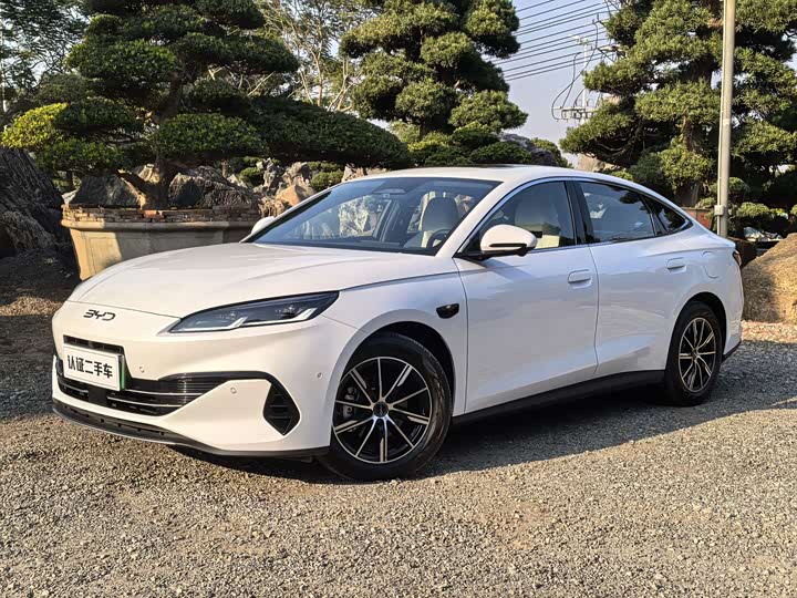 Фото 1 - BYD Seal 06 Hybrid/EV