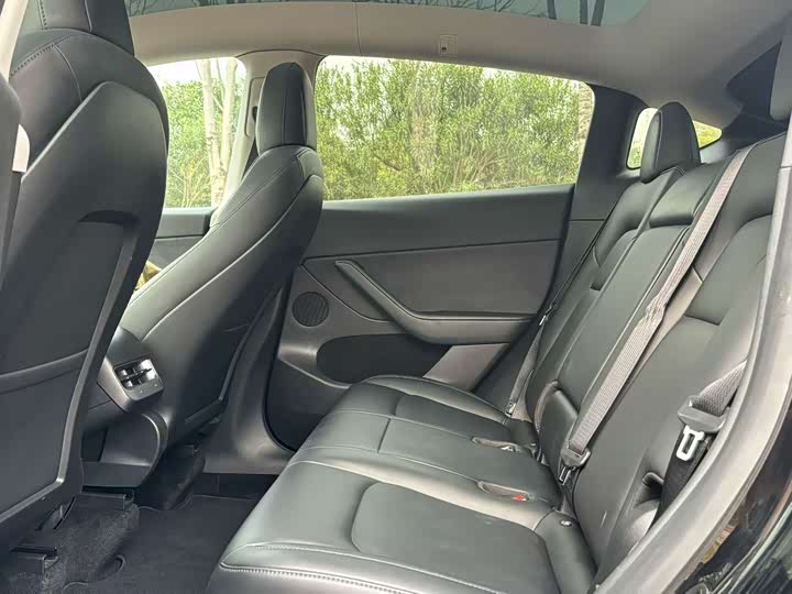 Фото 5 - Tesla Model Y