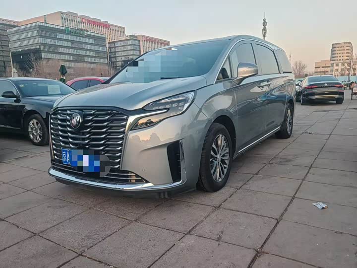 Фото 1 - Buick GL8 ES