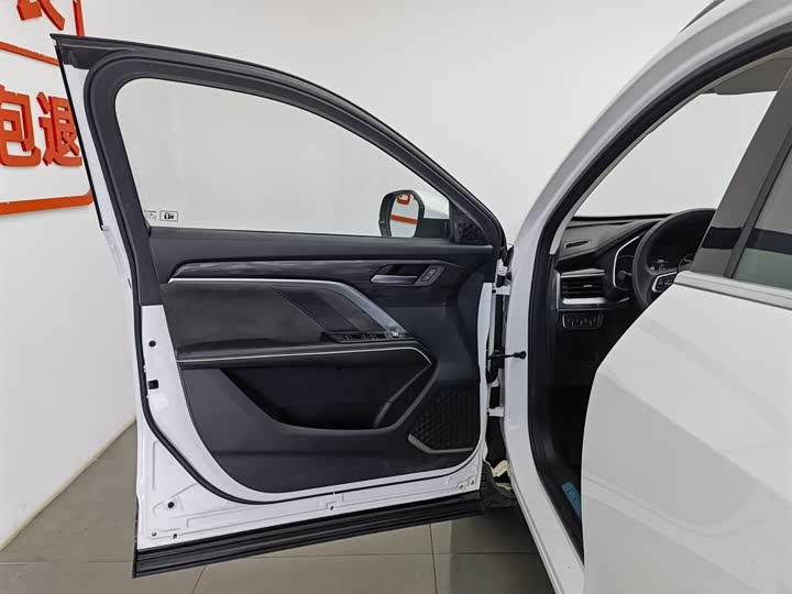 Фото 8 - Haval H6