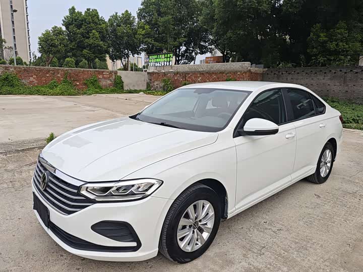 Фото 1 - Volkswagen Lavida