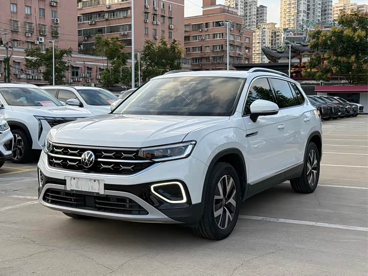 Фото 1 - Volkswagen Tayron