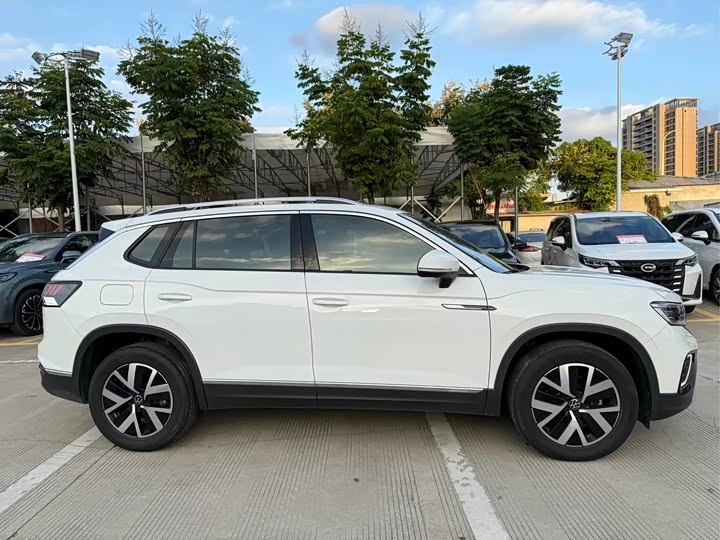 Фото 7 - Volkswagen Tayron