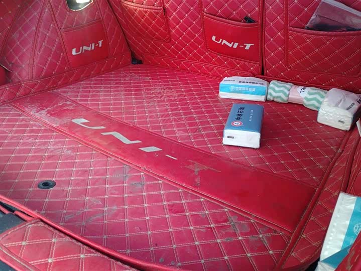 Фото 4 - Changan UNI-T