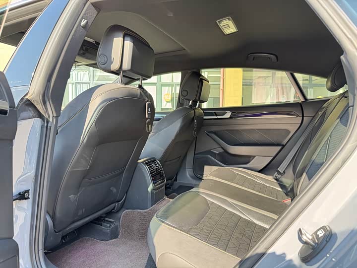 Фото 9 - Volkswagen CC