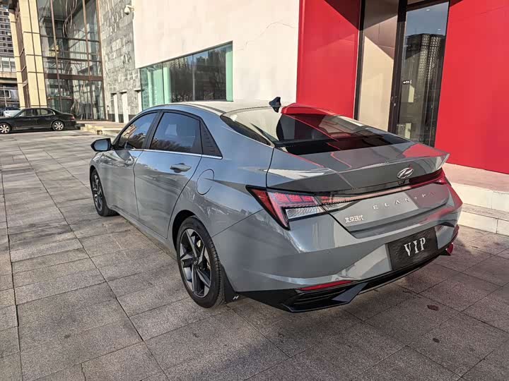 Фото 5 - Hyundai Elantra N line