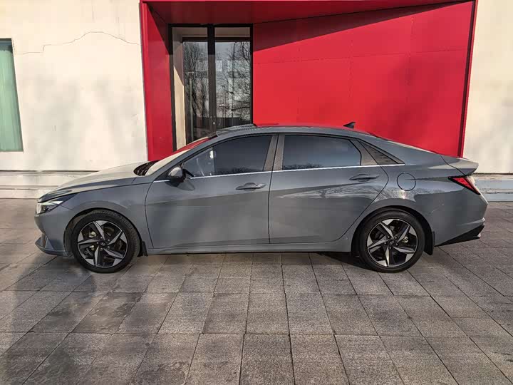 Фото 7 - Hyundai Elantra N line