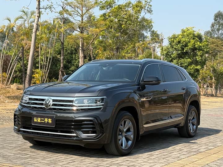 Фото 1 - Volkswagen Teramont X