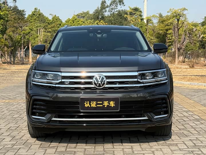 Фото 2 - Volkswagen Teramont X