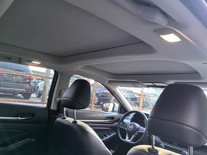 Фото 7 - Nissan Teana