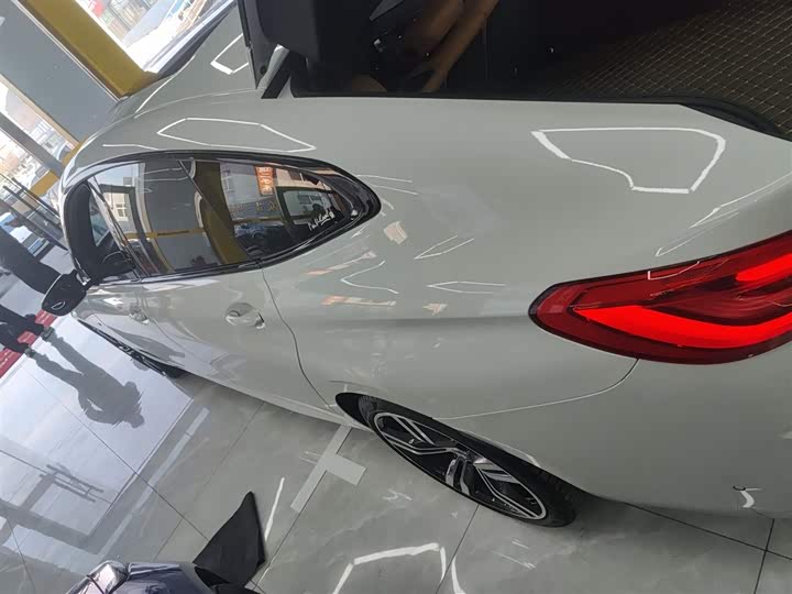 Фото 5 - BMW 6 Series GT