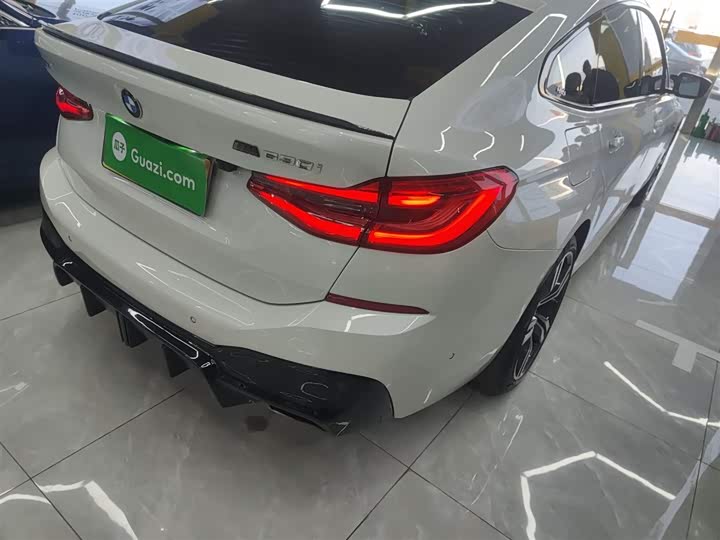 Фото 8 - BMW 6 Series GT