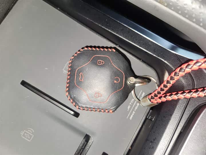 Фото 9 - Jetour T2