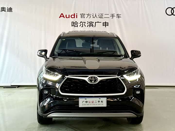 Фото 4 - Toyota Highlander
