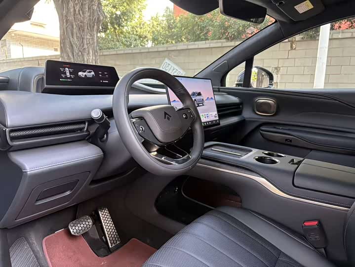 Фото 6 - GAC Hyptec HL