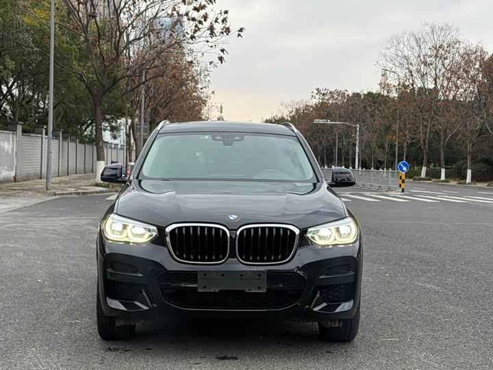 Фото 2 - BMW X3