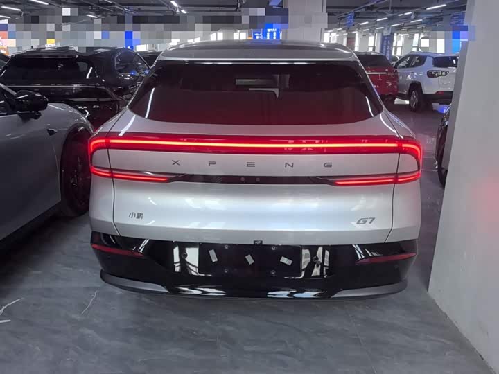 Фото 6 - XPeng G7