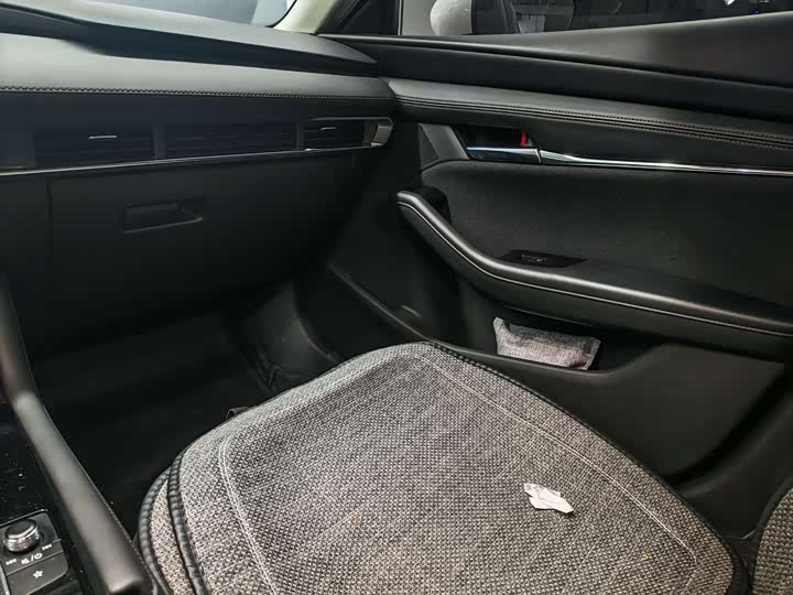 Фото 9 - Mazda 3 (Axela)