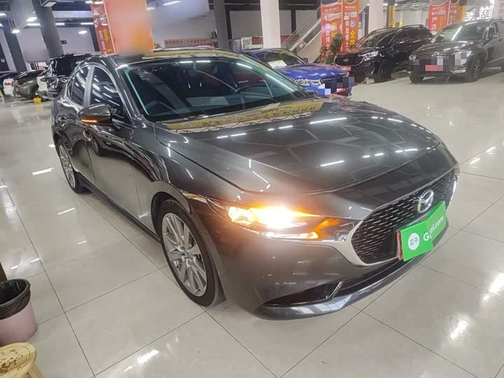 Фото 4 - Mazda 3 (Axela)