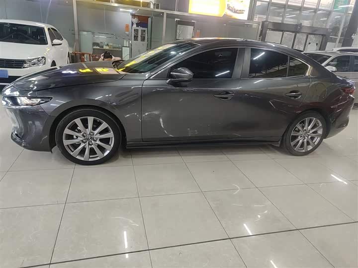 Фото 5 - Mazda 3 (Axela)