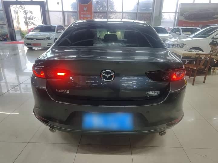 Фото 6 - Mazda 3 (Axela)