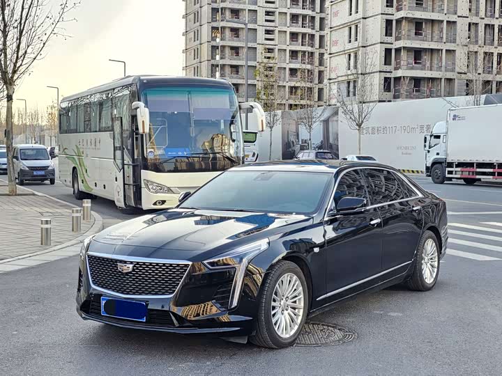 Фото 2 - Cadillac CT6