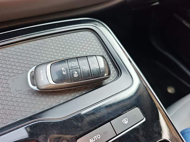 Фото 9 - GAC Aion S Plus