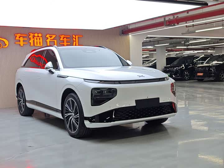 Фото 3 - XPeng G9