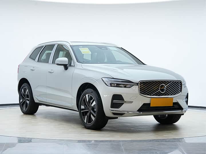 Фото 3 - Volvo XC60
