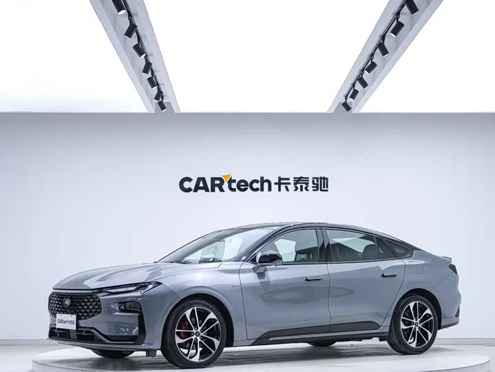 Фото 1 - Ford Mondeo