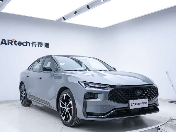 Фото 7 - Ford Mondeo