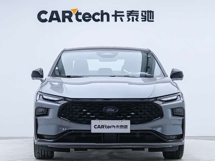 Фото 8 - Ford Mondeo