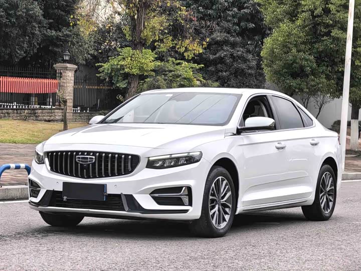 Фото 1 - Geely Preface