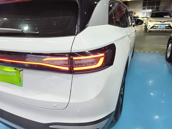 Фото 8 - Volkswagen ID.4 X