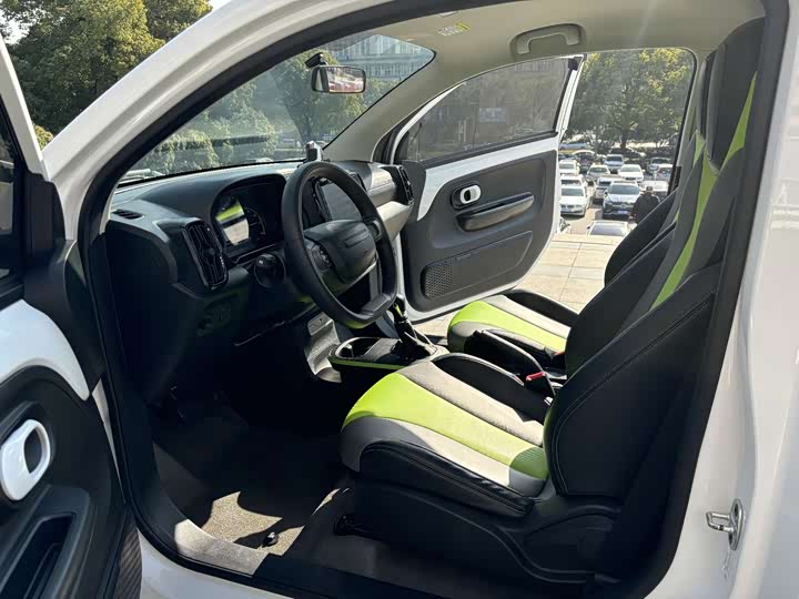 Фото 8 - Roewe Clever