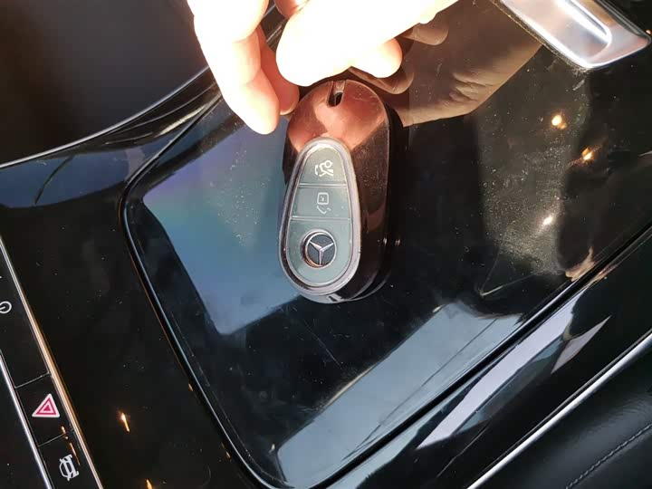 Фото 9 - Mercedes-Benz C-Class