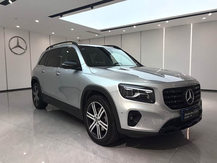 Фото 3 - Mercedes-Benz GLB-Class