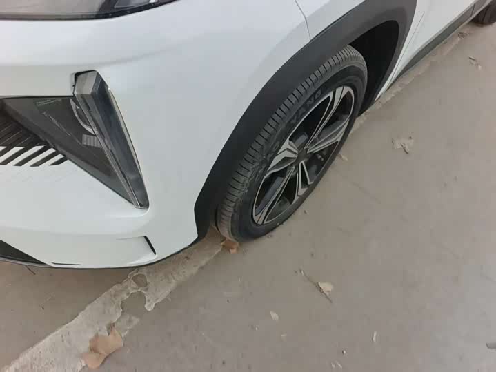 Фото 4 - Geely Galaxy L7