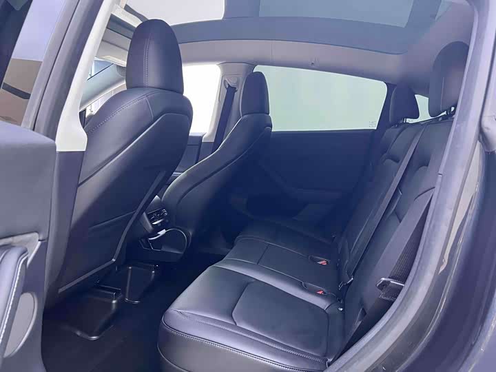 Фото 7 - Tesla Model Y