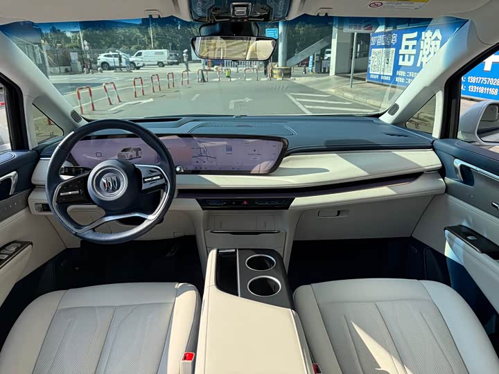 Фото 7 - Buick GL8 Hybrid