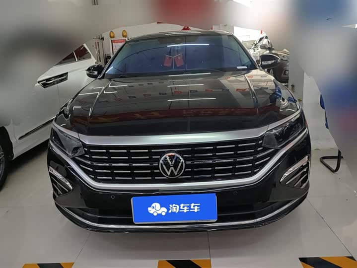 Фото 2 - Volkswagen Passat