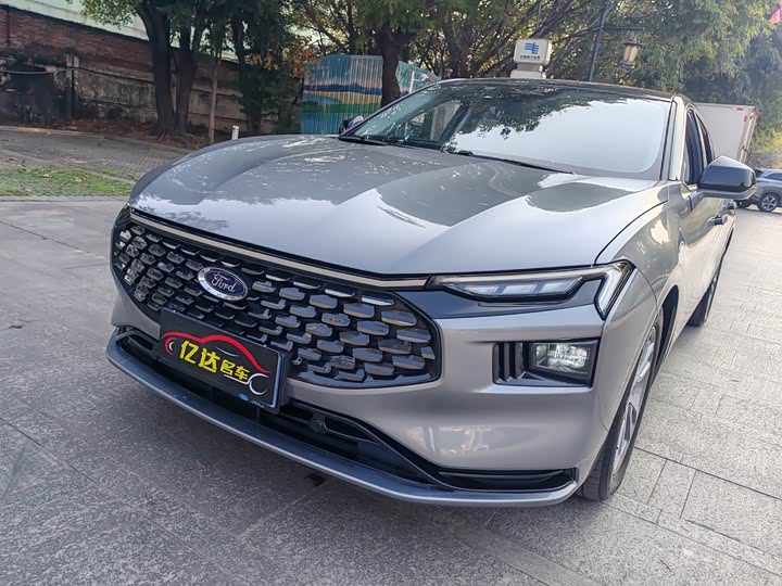 Фото 5 - Ford Mondeo