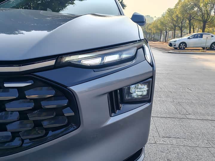 Фото 6 - Ford Mondeo