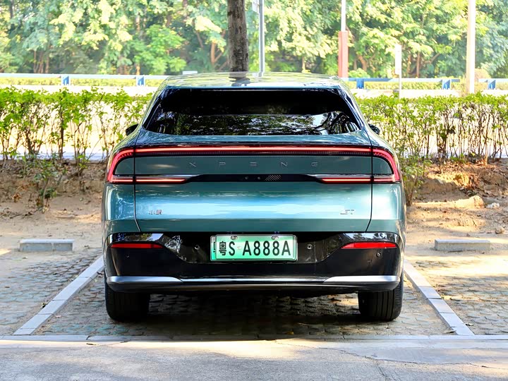 Фото 6 - XPeng G7