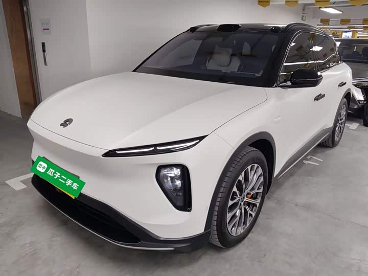 Фото 2 - Nio ES6