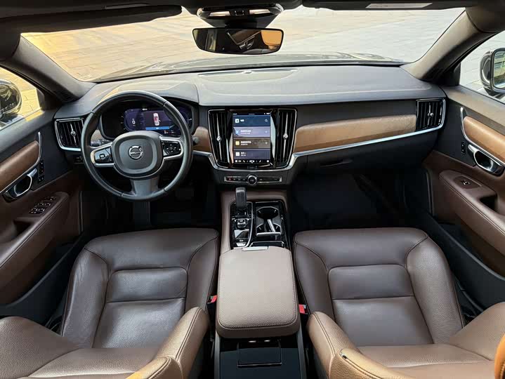 Фото 6 - Volvo S90 Hybrid