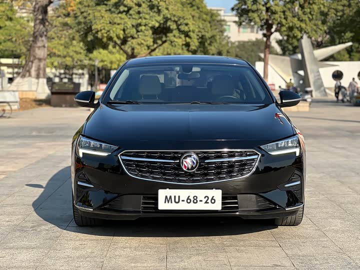 Фото 2 - Buick Regal