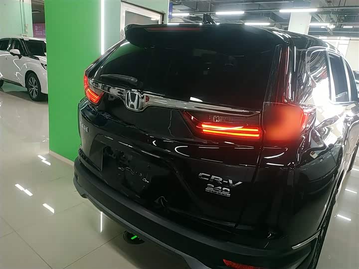 Фото 6 - Honda CR-V