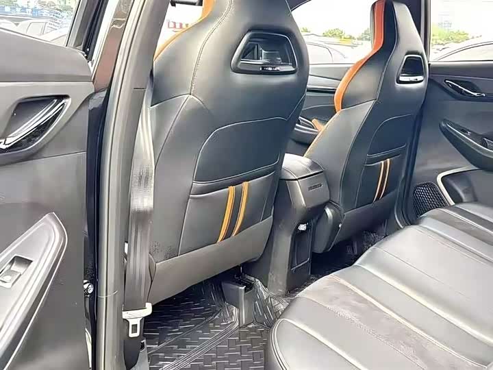 Фото 3 - Changan Oshan X5